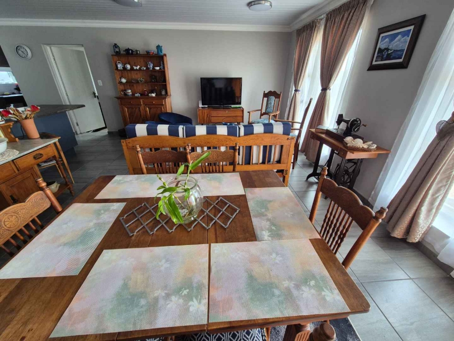 3 Bedroom Property for Sale in Dana Bay Western Cape